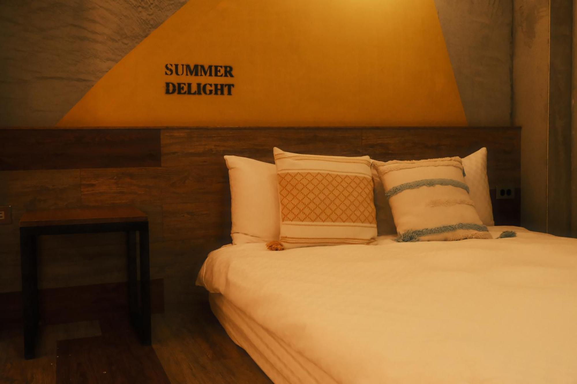 墾丁ㄧ夏漾旅店Summer Delight B&Bㄧ近南灣沙灘一國旅卡特約店 Nanwan Eksteriør bilde